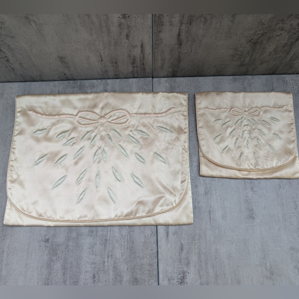 Vintage Satin Lingerie Hosiery Garment Bags Cream Bow